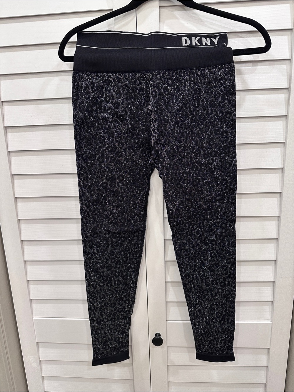 DKNY Sport Black Leopard and silver Print Leggings size S